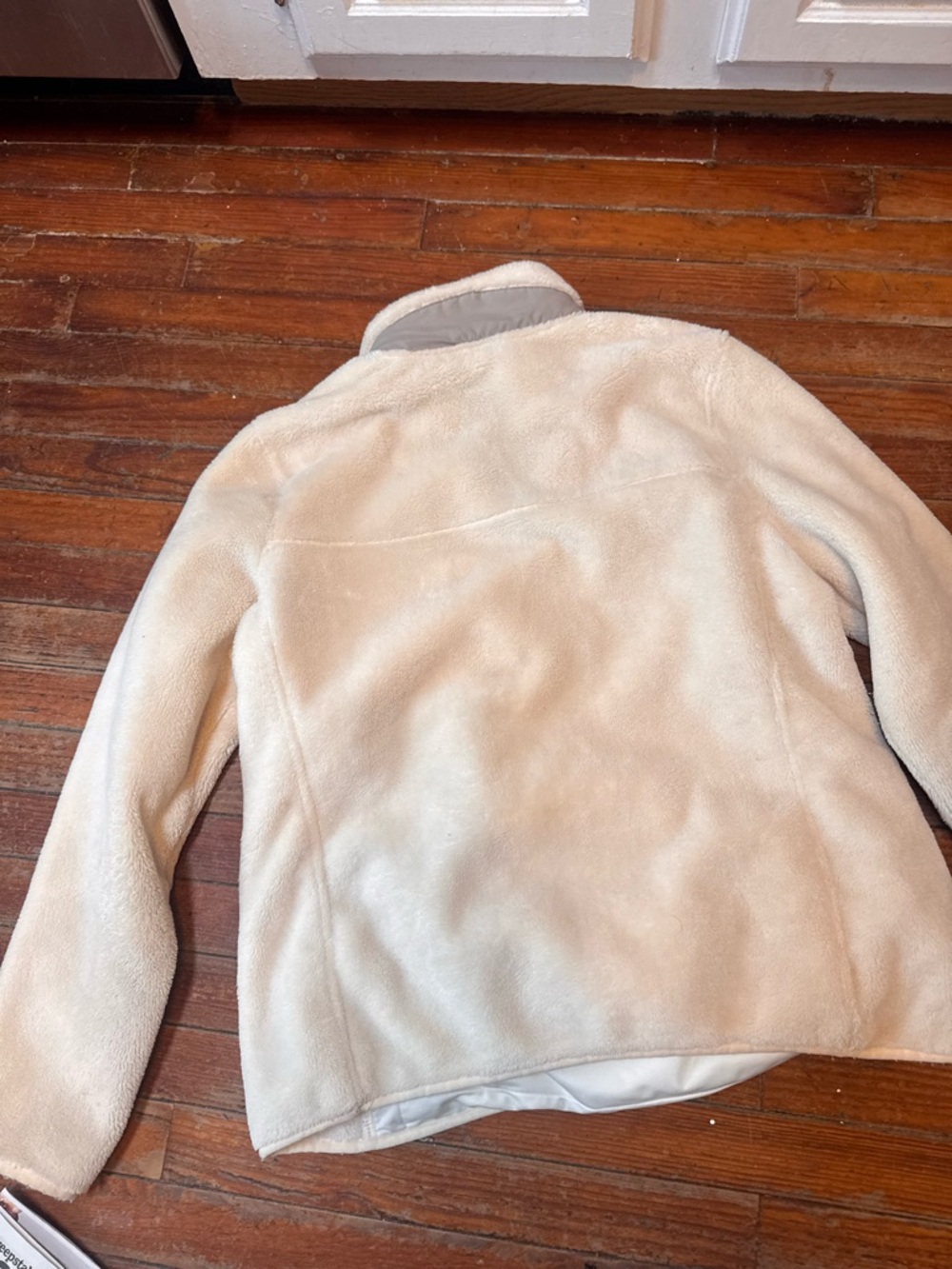 L.L. Bean Cream Sherpa Snap-Placket Pullover with Gray Trim - Picture 8 of 8